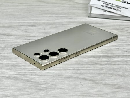 Samsung Galaxy S24 Ultra 6